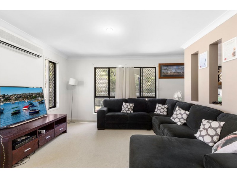 9 Polzin Drive, Goodna QLD 4300