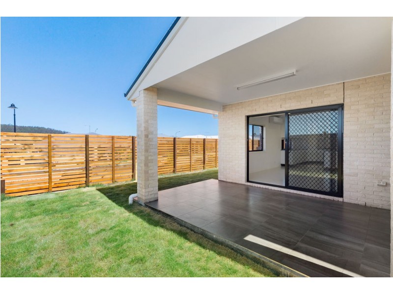 124 Cotton Crescent, Redbank Plains QLD 4301