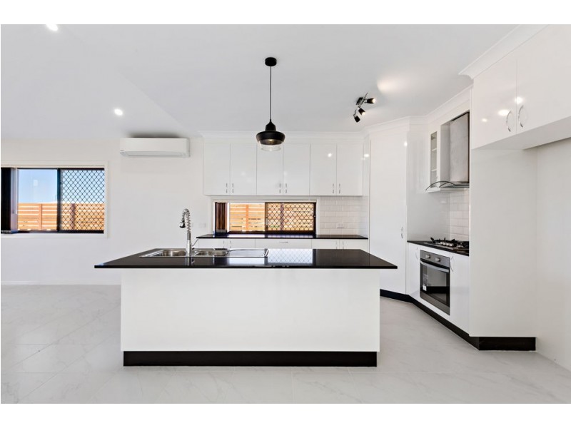 124 Cotton Crescent, Redbank Plains QLD 4301