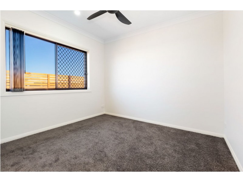 124 Cotton Crescent, Redbank Plains QLD 4301