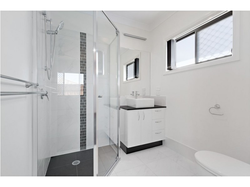 124 Cotton Crescent, Redbank Plains QLD 4301