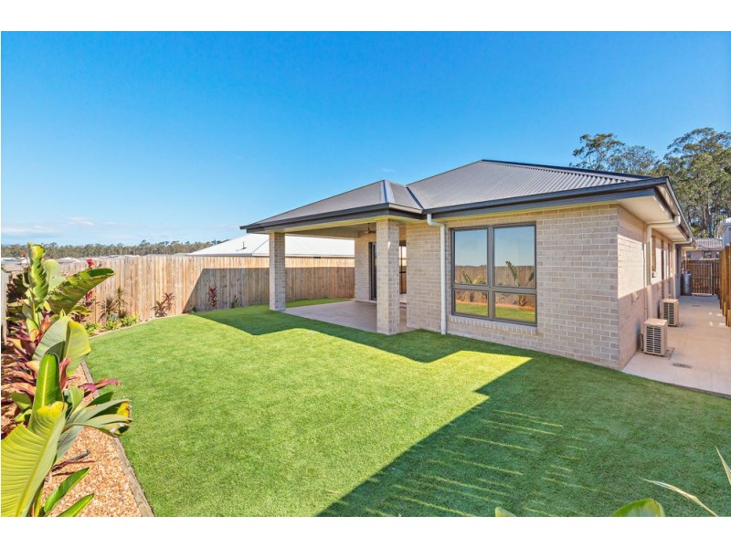 9 Kookaburra Place, Deebing Heights QLD 4306