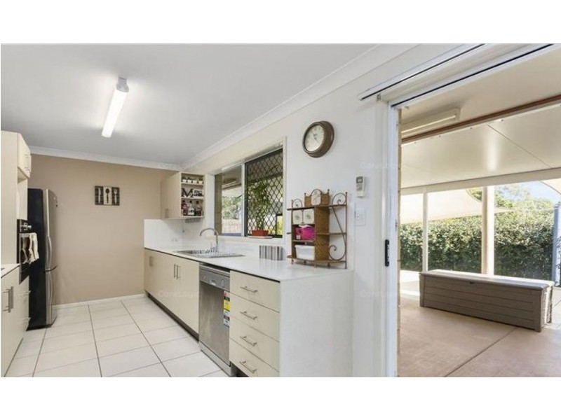 1/76a Jones Road, Bellbird Park QLD 4300
