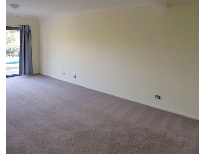 19 Kulki Place, Chapel Hill QLD 4069