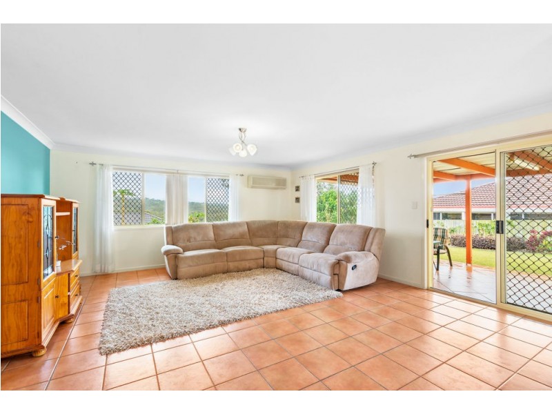 6 Derwent Place, Springfield QLD 4300