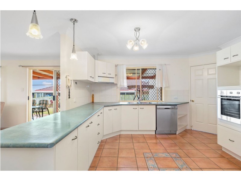 6 Derwent Place, Springfield QLD 4300