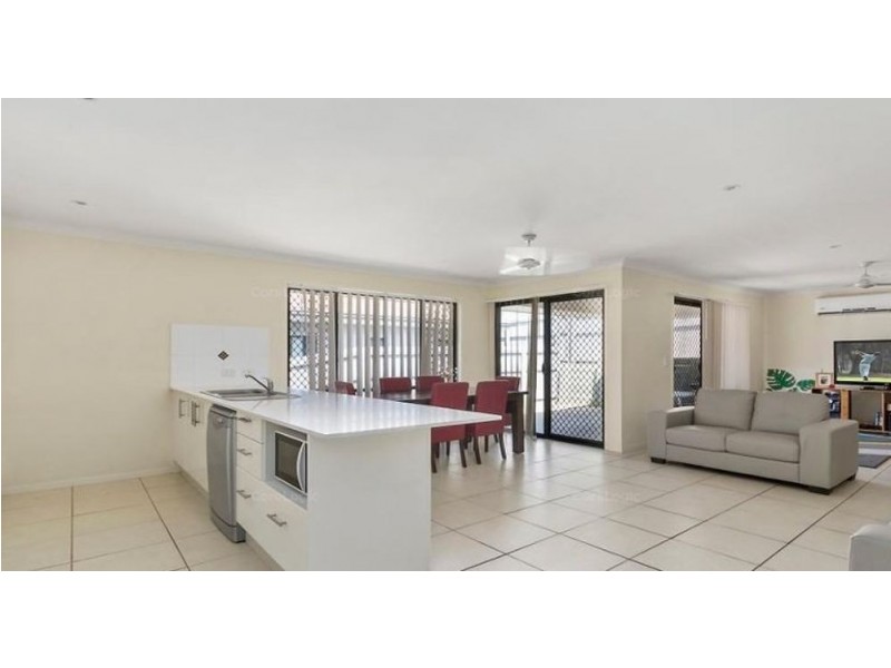 10 Laguna Crescent, Springfield Lakes QLD 4300