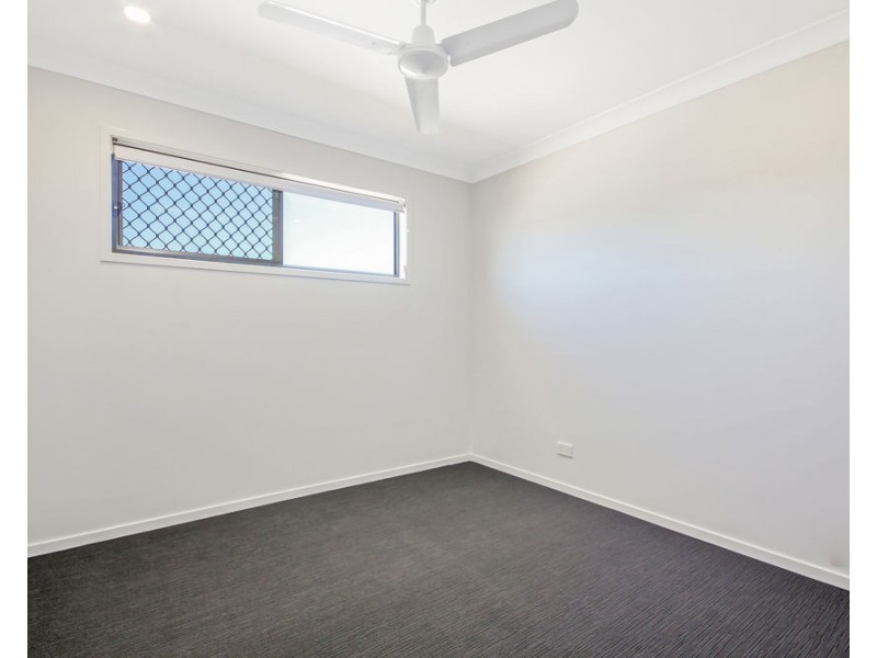 13 Cairo Way, Spring Mountain QLD 4124