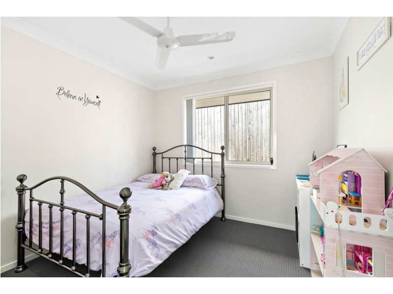 14 Honeypot Avenue, Springfield Lakes QLD 4300