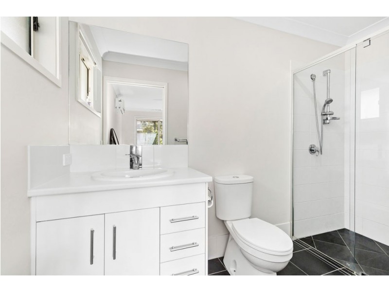 14 Honeypot Avenue, Springfield Lakes QLD 4300