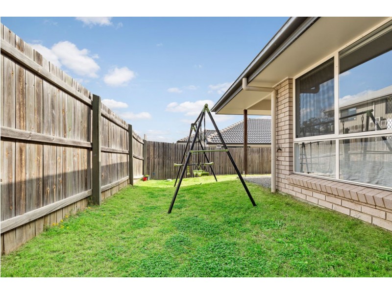 14 Honeypot Avenue, Springfield Lakes QLD 4300