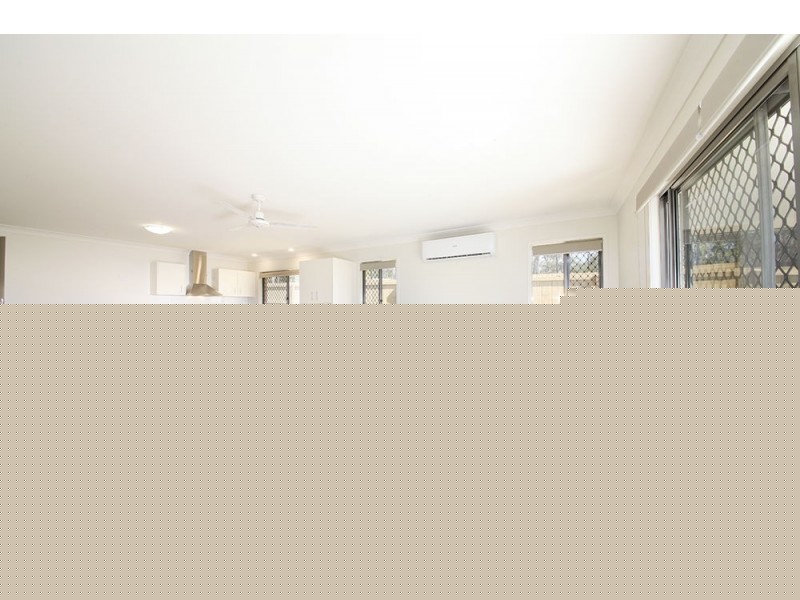 1/73 Magpie Cres, Redbank Plains QLD 4301