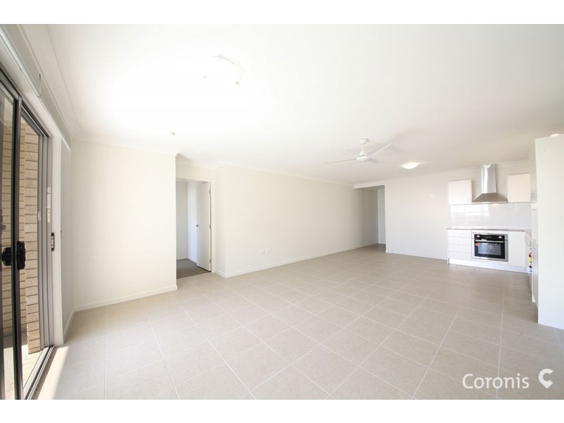 1/73 Magpie Cres, Redbank Plains QLD 4301