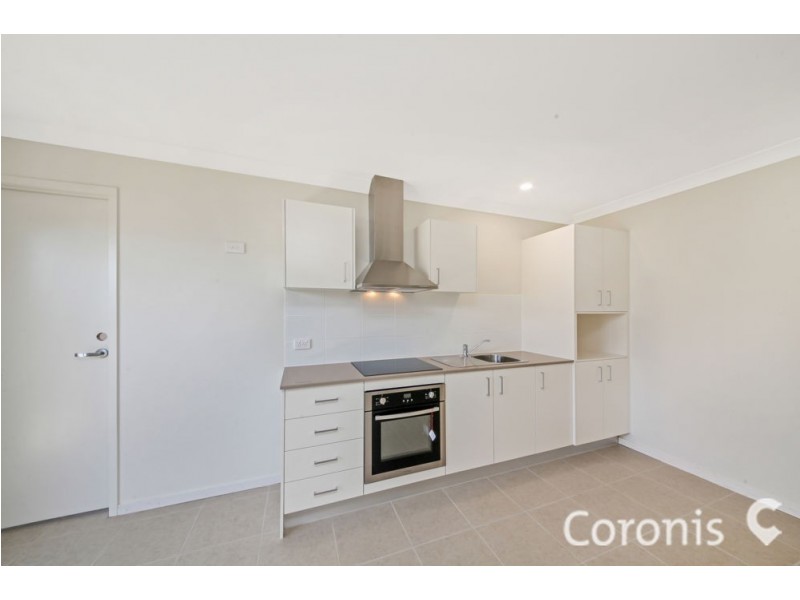 2/73 Magpie Cres, Redbank Plains QLD 4301