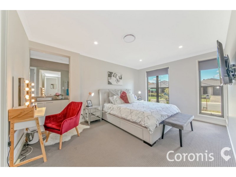 90 Meadows Circuit, Bellbird Park QLD 4300