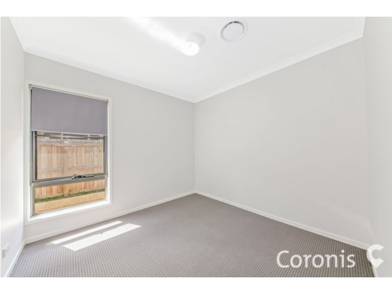 90 Meadows Circuit, Bellbird Park QLD 4300