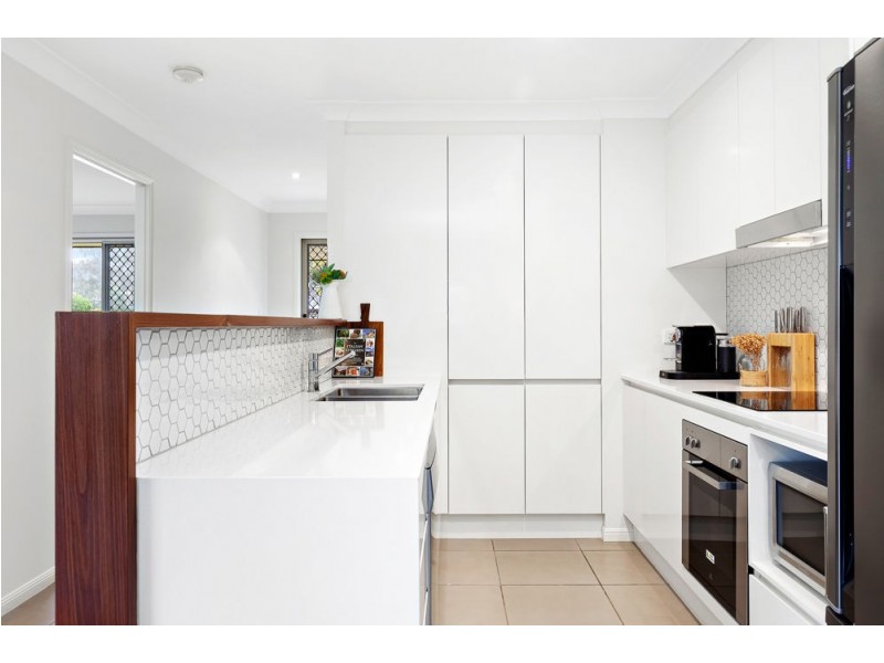 51 Aberdeen Crescent, Kuraby QLD 4112