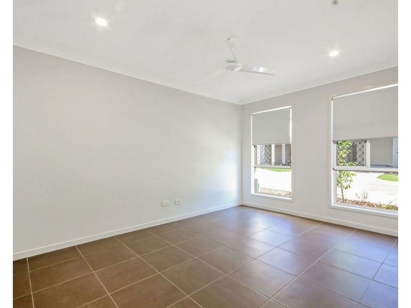 25/17 Bruce Lane, Camira QLD 4300