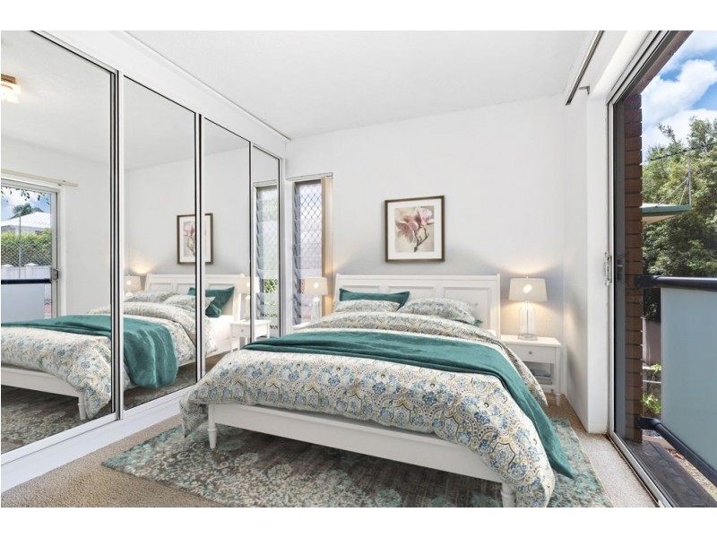 2/57 Roseby Avenue, Clayfield QLD 4011