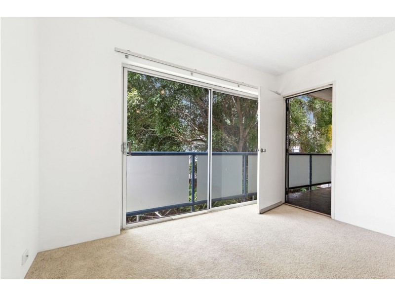 2/57 Roseby Avenue, Clayfield QLD 4011