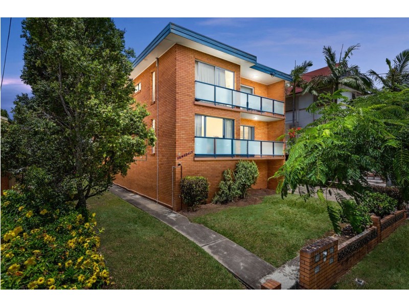 2/57 Roseby Avenue, Clayfield QLD 4011
