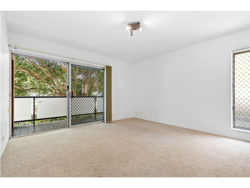2/57 Roseby Avenue, Clayfield QLD 4011