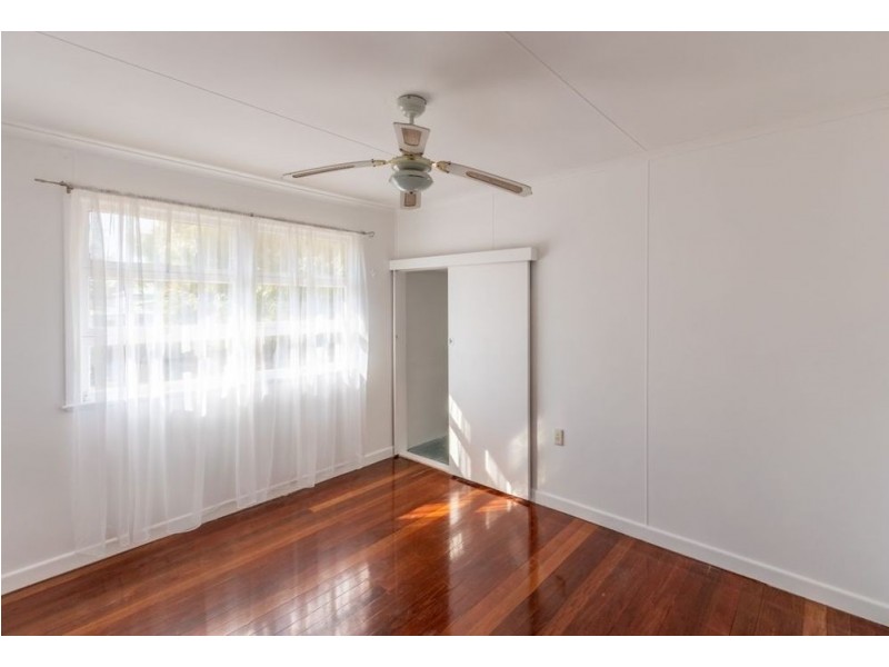 11 Deacon Street, Basin Pocket QLD 4305