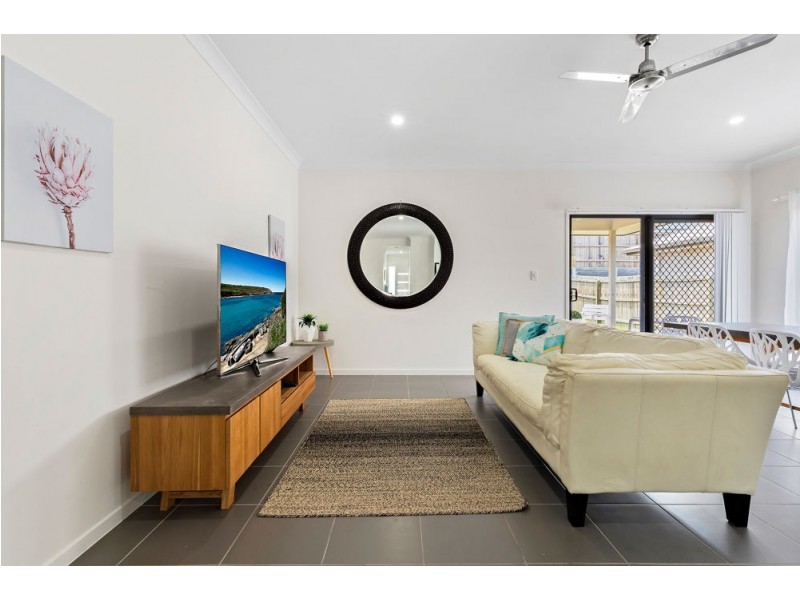 25 Danbulla Street, South Ripley QLD 4306