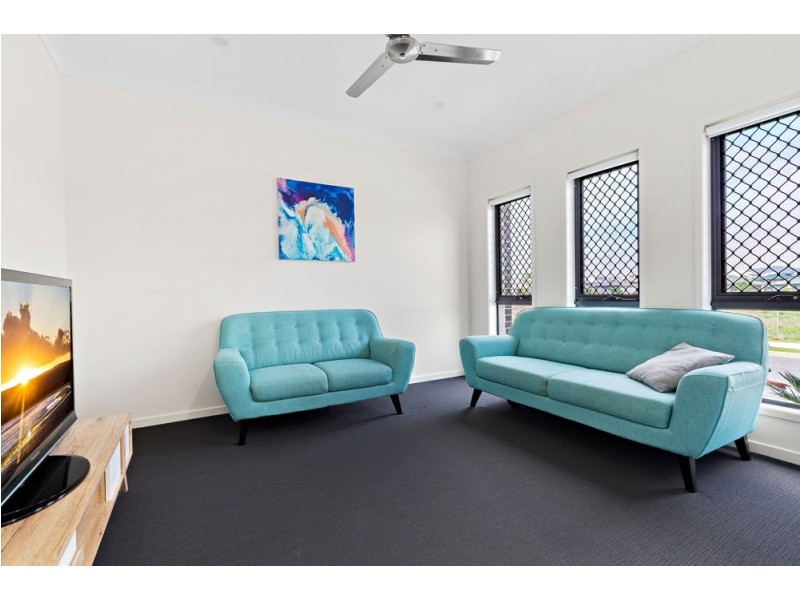 25 Danbulla Street, South Ripley QLD 4306