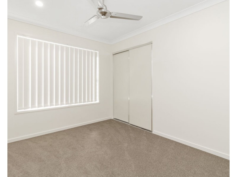 6 Granite St, Yarrabilba QLD 4207