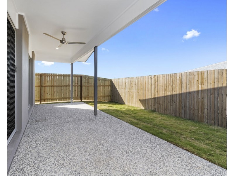 6 Granite St, Yarrabilba QLD 4207