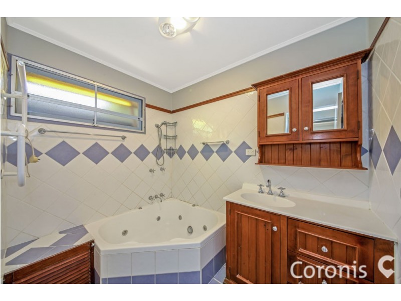 2 McCosker Street, Riverview QLD 4303