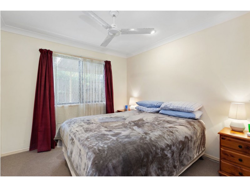 5 Harriet Court, Springfield Lakes QLD 4300