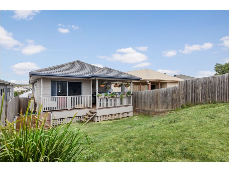 14 Kirkwood Terrace, Springfield Lakes QLD 4300