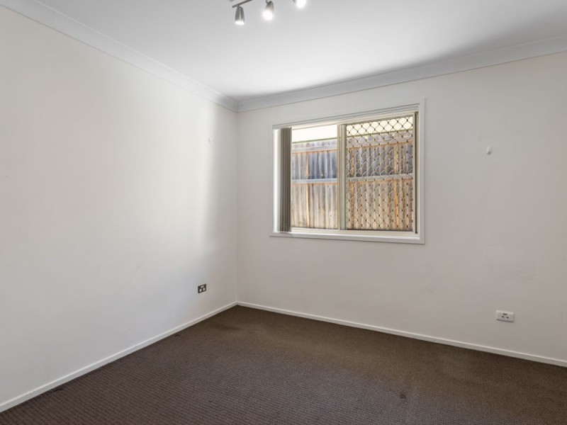 1&2/41 Creek Street, Bundamba QLD 4304