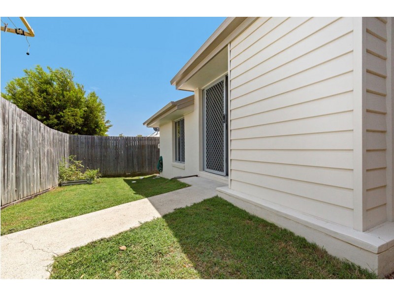 6 Pinnacle Close, Springfield Lakes QLD 4300