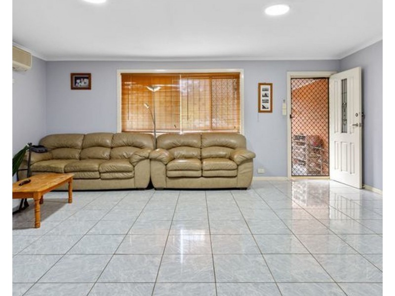 45 Julie Road, Ellen Grove QLD 4078