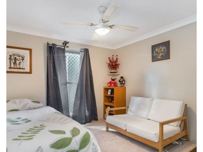 32 Elmwood Circuit, Springfield Lakes QLD 4300