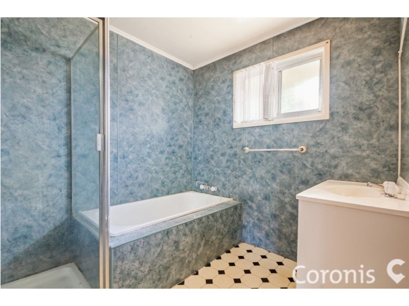 82a Wildey St, Raceview QLD 4305