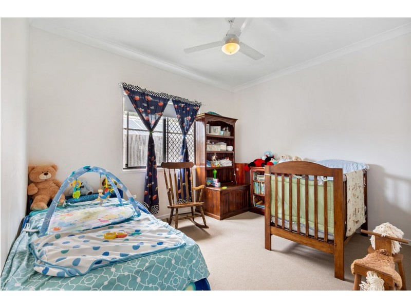 288 Lakeside Avenue, Springfield Lakes QLD 4300