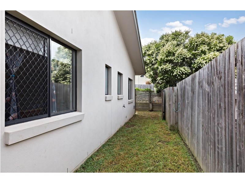 288 Lakeside Avenue, Springfield Lakes QLD 4300