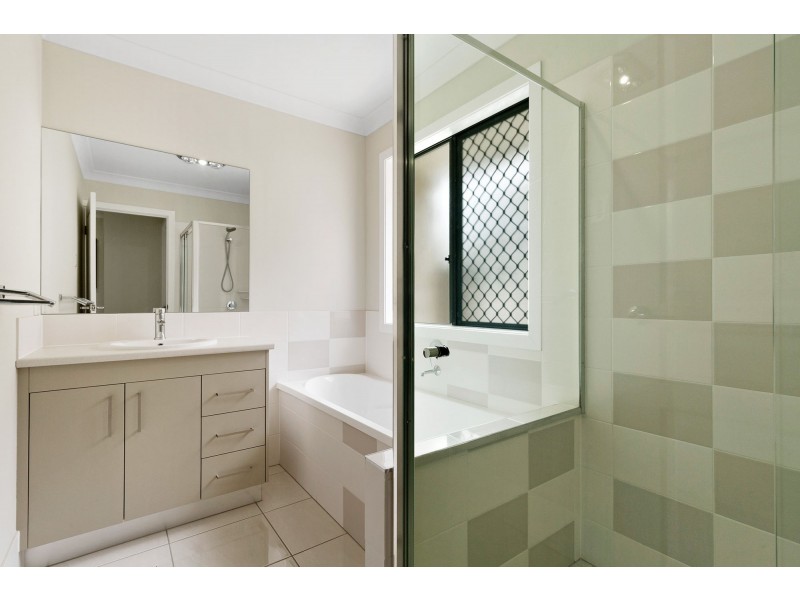 31 Shelley Street, Redbank Plains QLD 4301