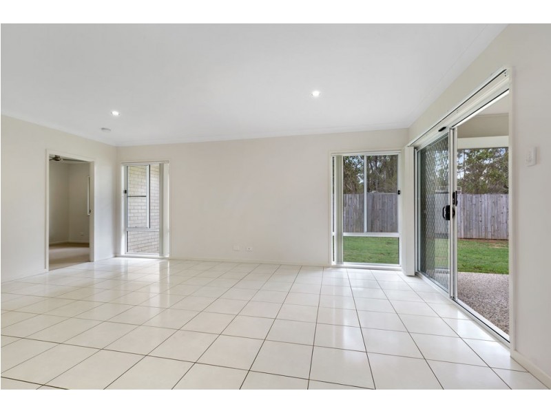 48 Tamatea Drive, Bellbird Park QLD 4300