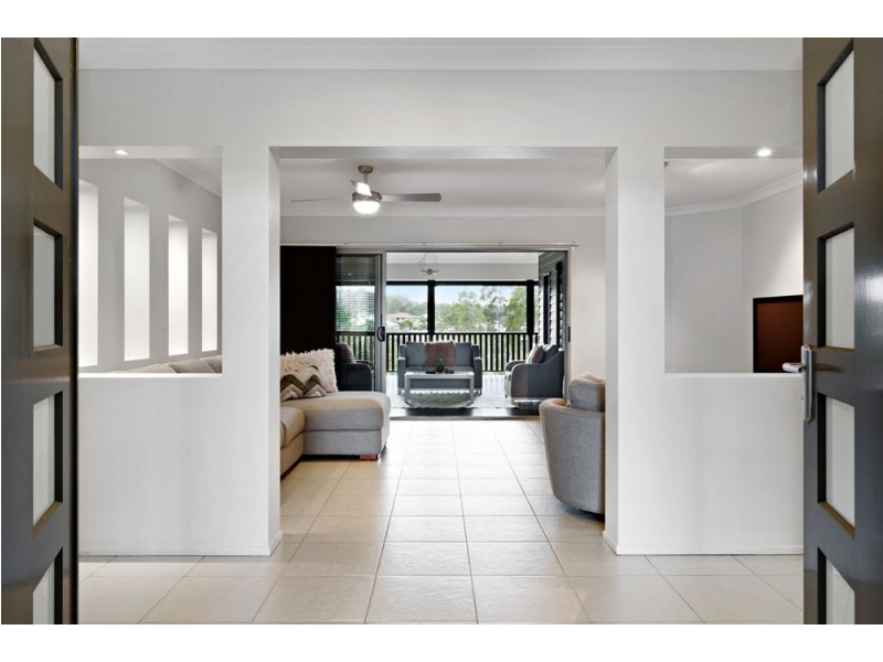 26 McAuley Crescent, Augustine Heights QLD 4300