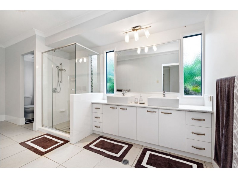 26 McAuley Crescent, Augustine Heights QLD 4300