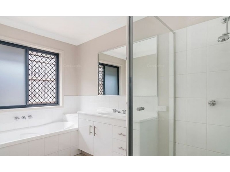 18 Grampian Street, Springfield Lakes QLD 4300