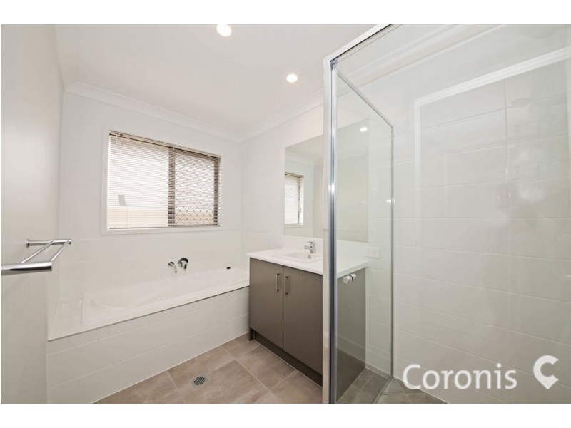 11 Talbot Drive, Greenbank QLD 4124