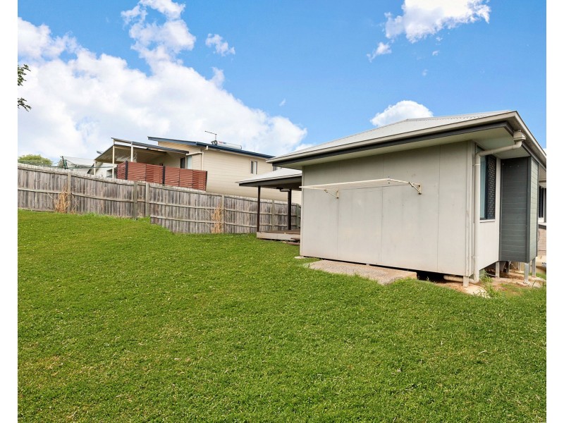 16 Tea Trees Avenue, Springfield Lakes QLD 4300