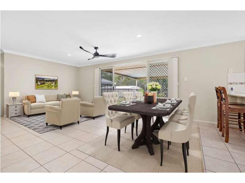 30 Tigercat Court, Greenbank QLD 4124