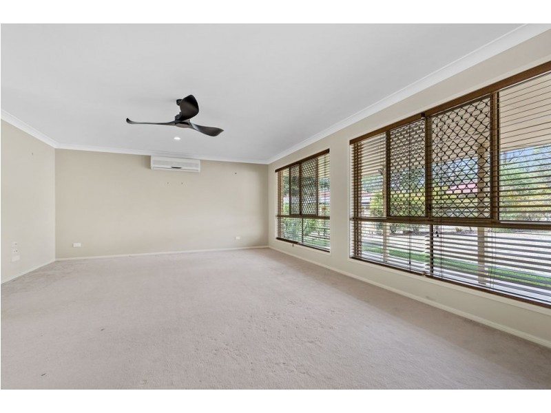 30 Tigercat Court, Greenbank QLD 4124